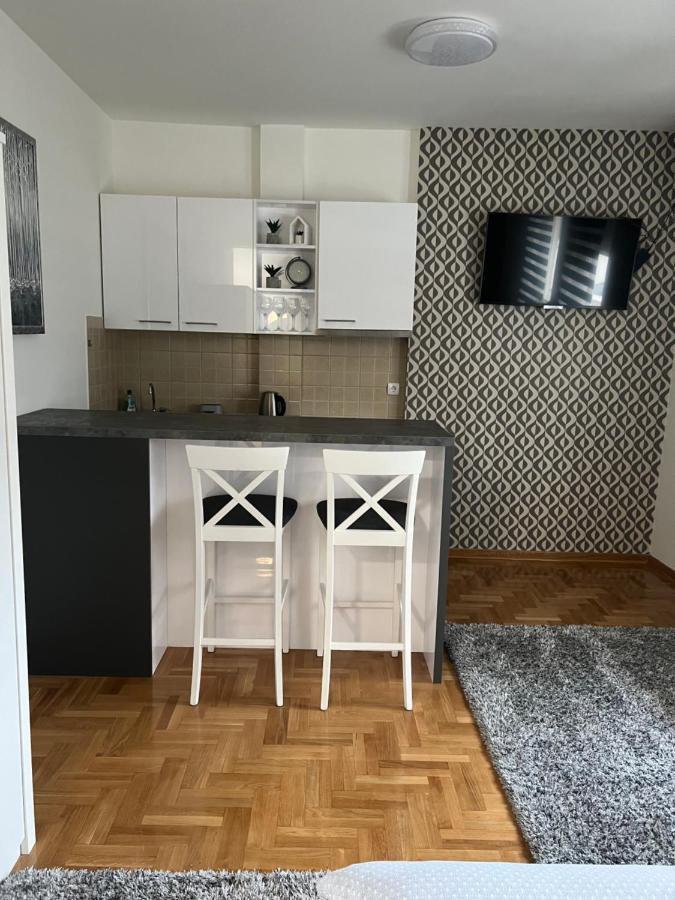 Apartamento Centar NS2 Novi Sad Exterior foto